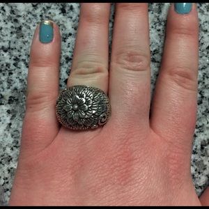 Sterling silver floral ring