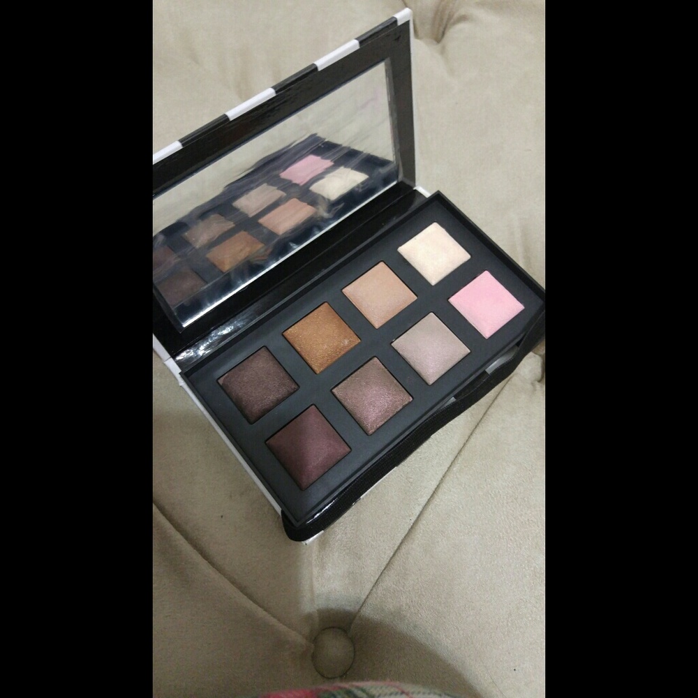 Sephora by Izak Baked Eyeshadow Palette