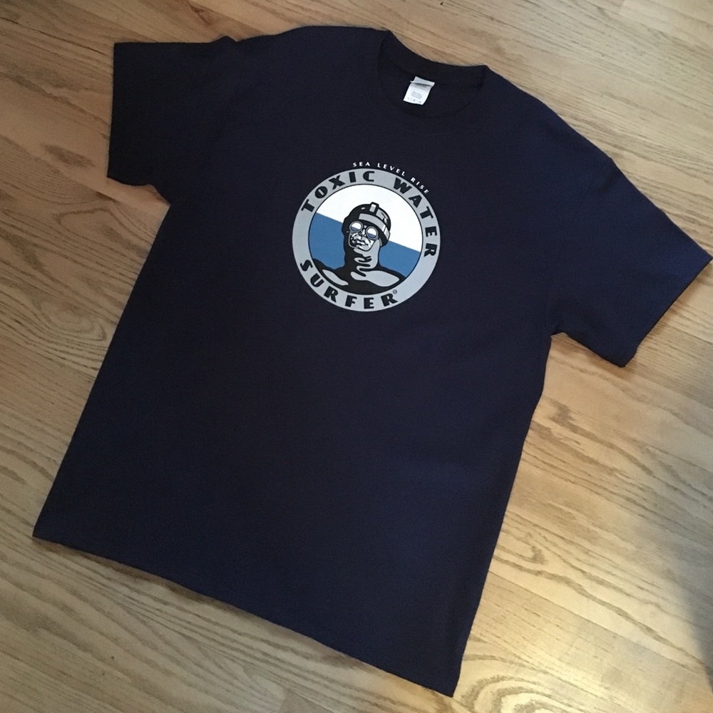 Men's tee with surf logo