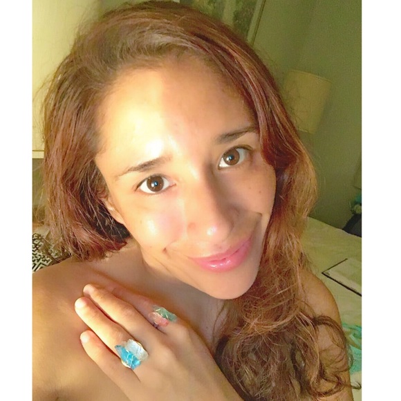 Meet your Posher, Raquel - Picture 7 of 8