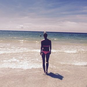 Meet your Posher, Suzy