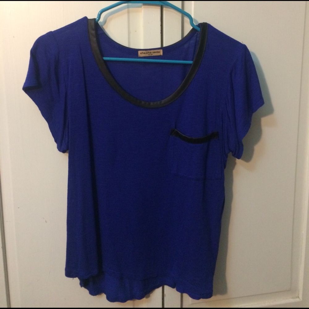 Cute short sleeve shirt!