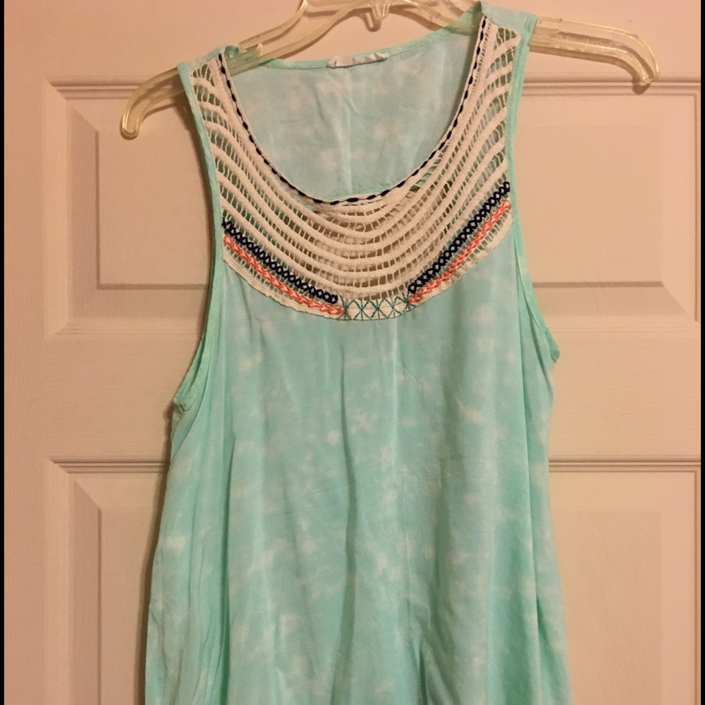 Hippie like aqua with crocheted details tank top