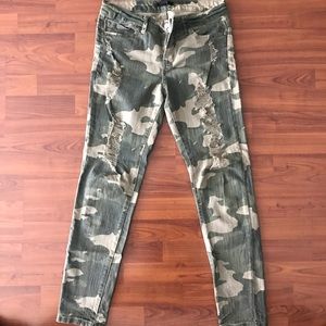 Forever 21 army pants size 27!