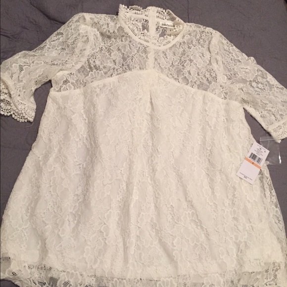 Lace Knit Top 2/$18 - Picture 1 of 1