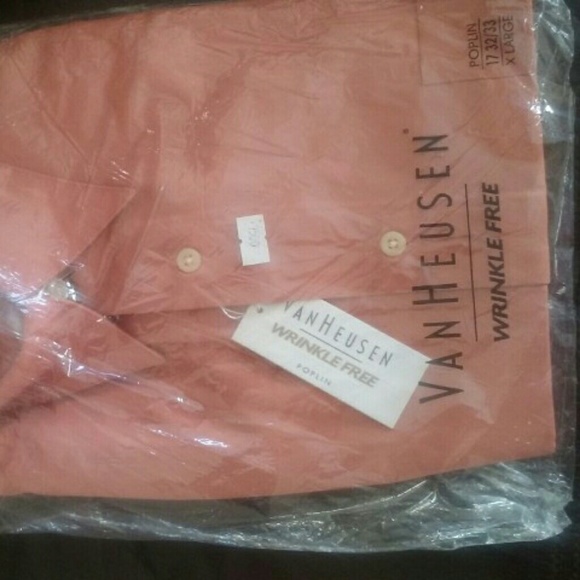 NWT Van heusen poplin wrinkle free dress shirt. - Picture 1 of 4