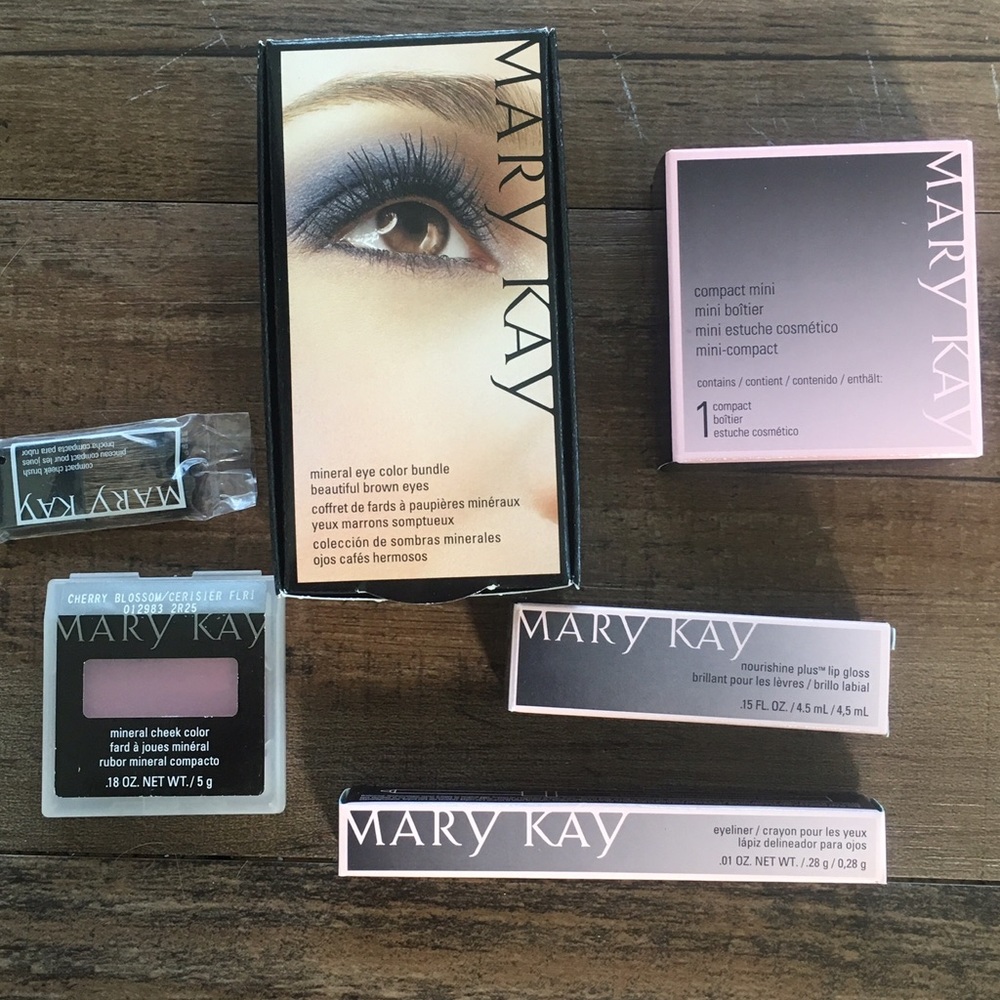 Mary Kay makeup combo (brown eyes)