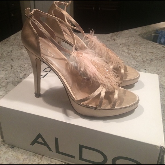feather sandals aldo