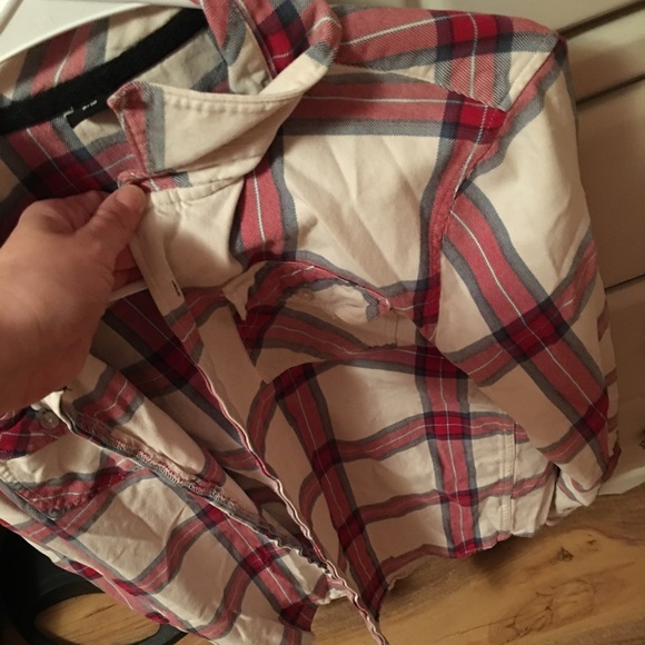 Flannel shirt - Picture 2 of 2