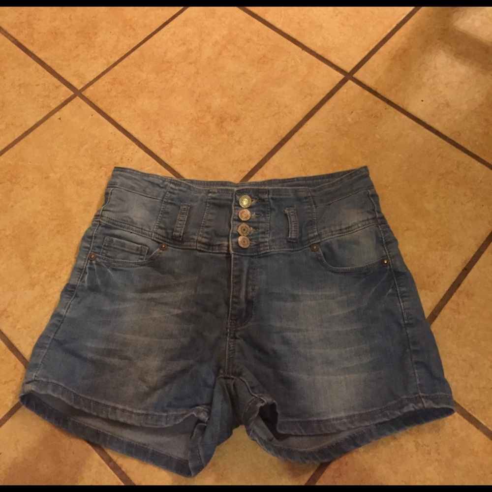High wasted jean shorts