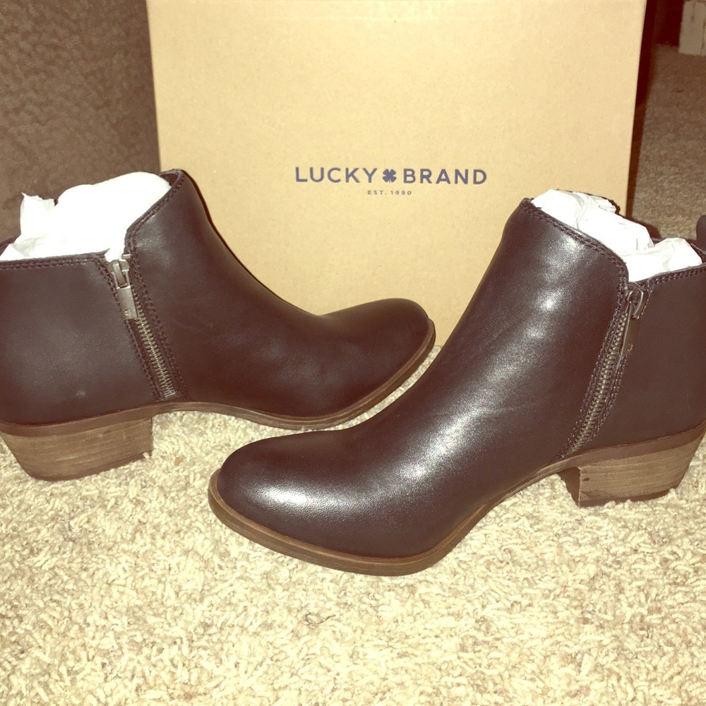 Lucky Brand Basel booties