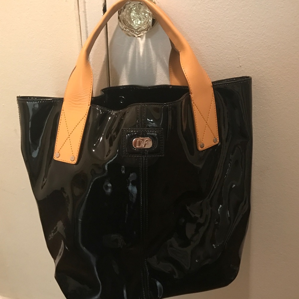 DVF Addison Patent leather tote