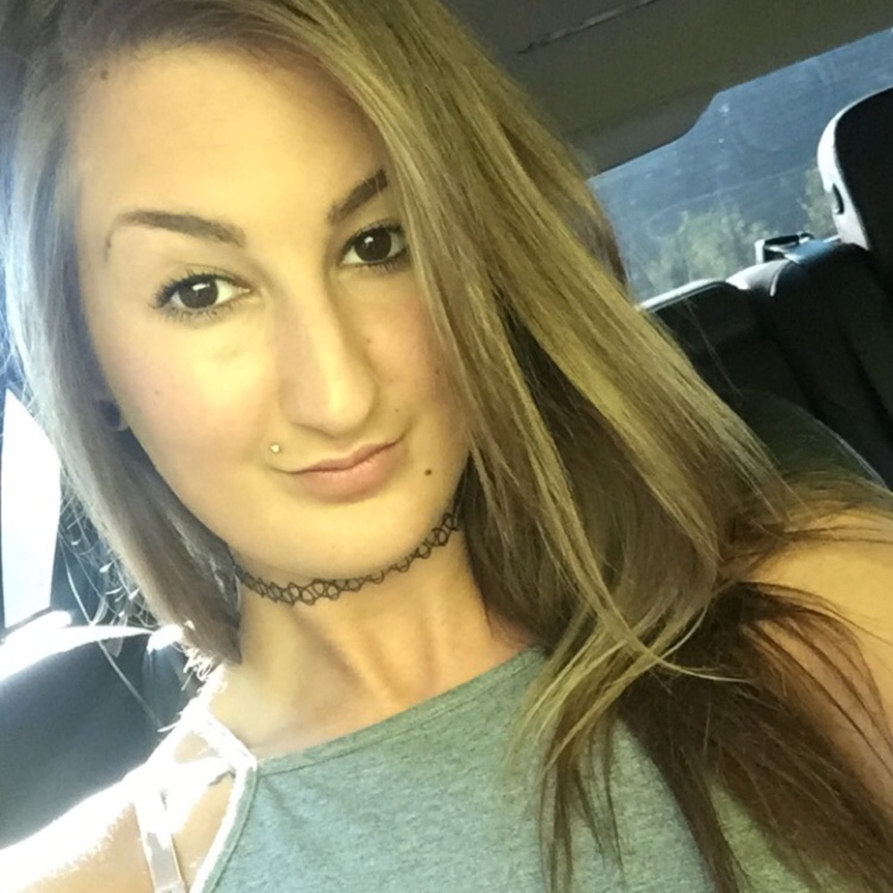 Meet your Posher, Jessica