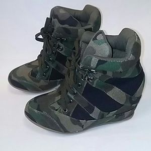 Camo Military Ankle Womens Boots Size 7 1/2