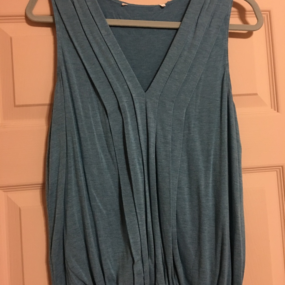 Teal  flouncy tank top with gathered bottom