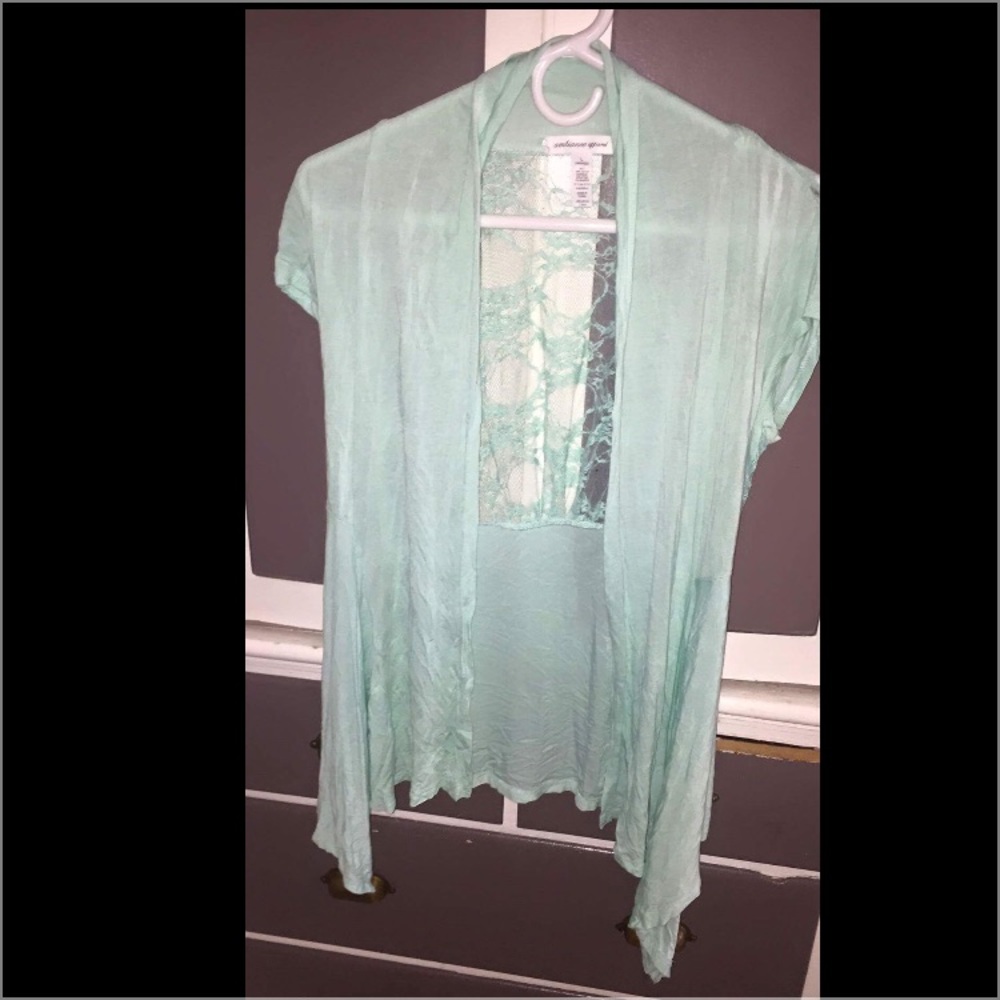 Mint green cardigan with lace ✨✨