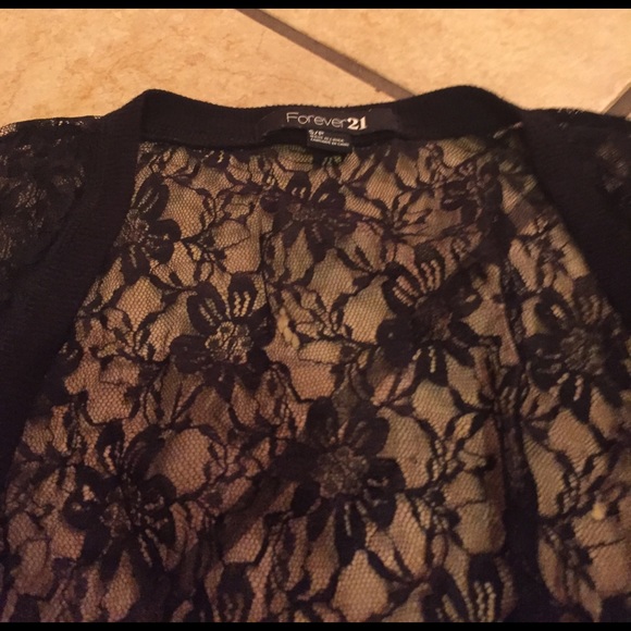 Forever 21 lace cardigan - Picture 2 of 3