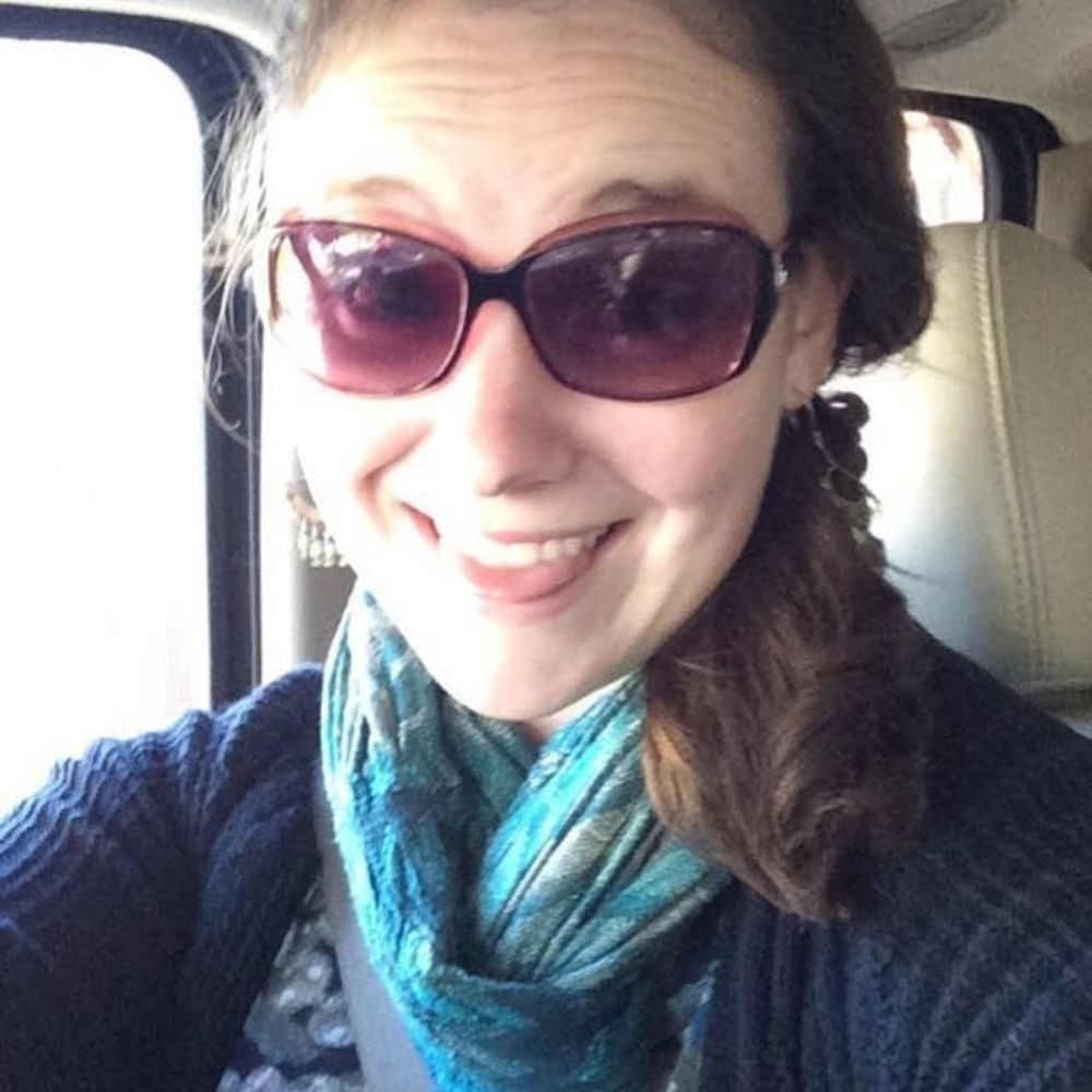 Meet your Posher, Suzanne