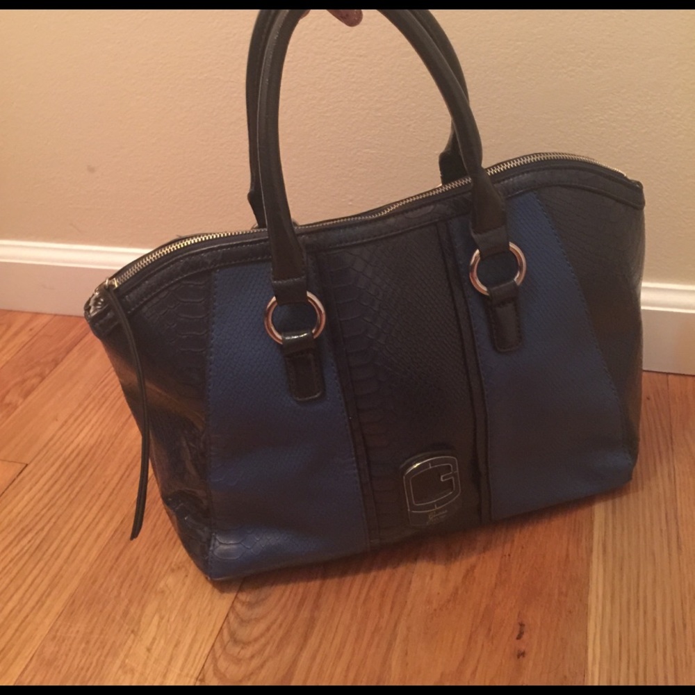 Two tone bag