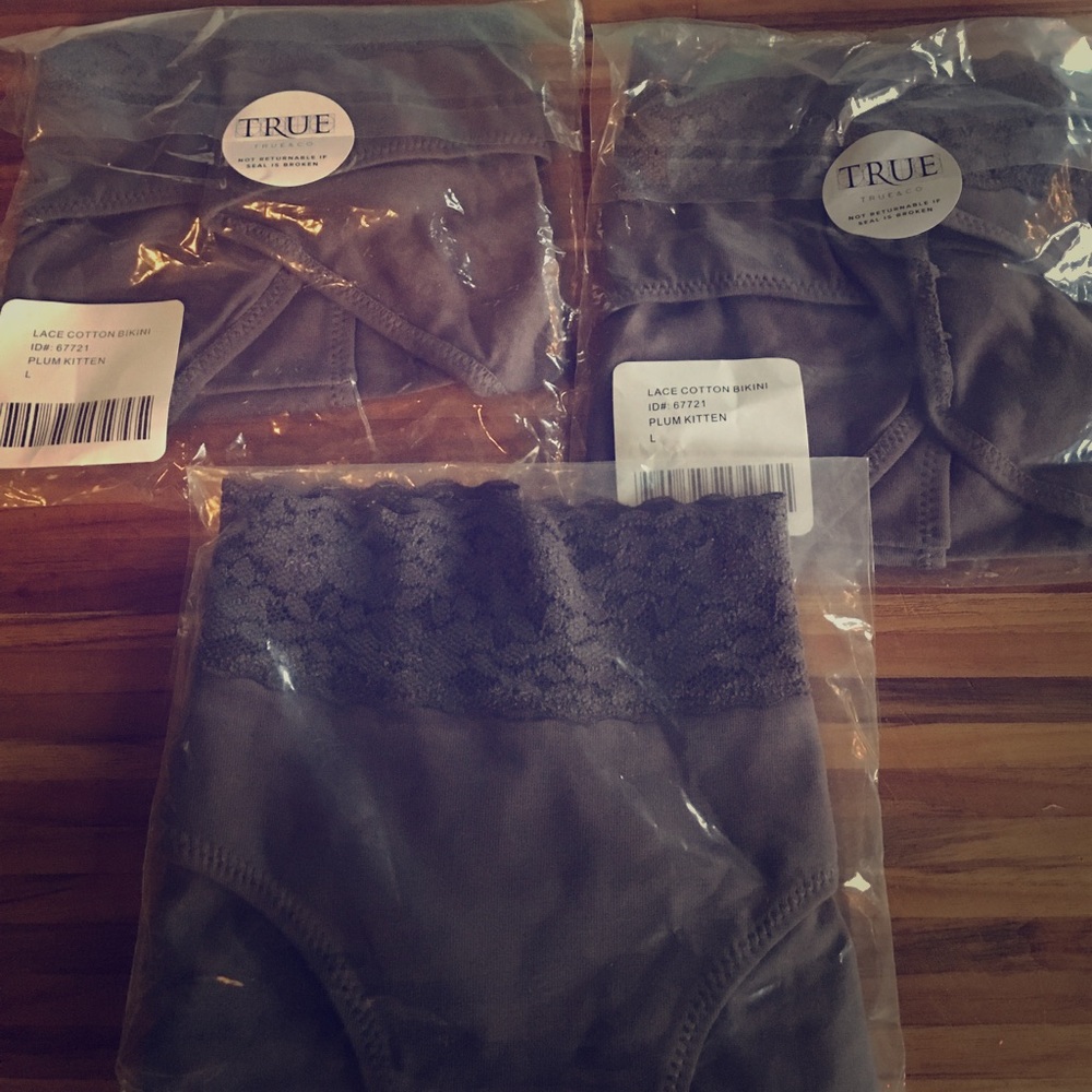 3 pairs NIB True&Co Plum Kitten cotton underwear L