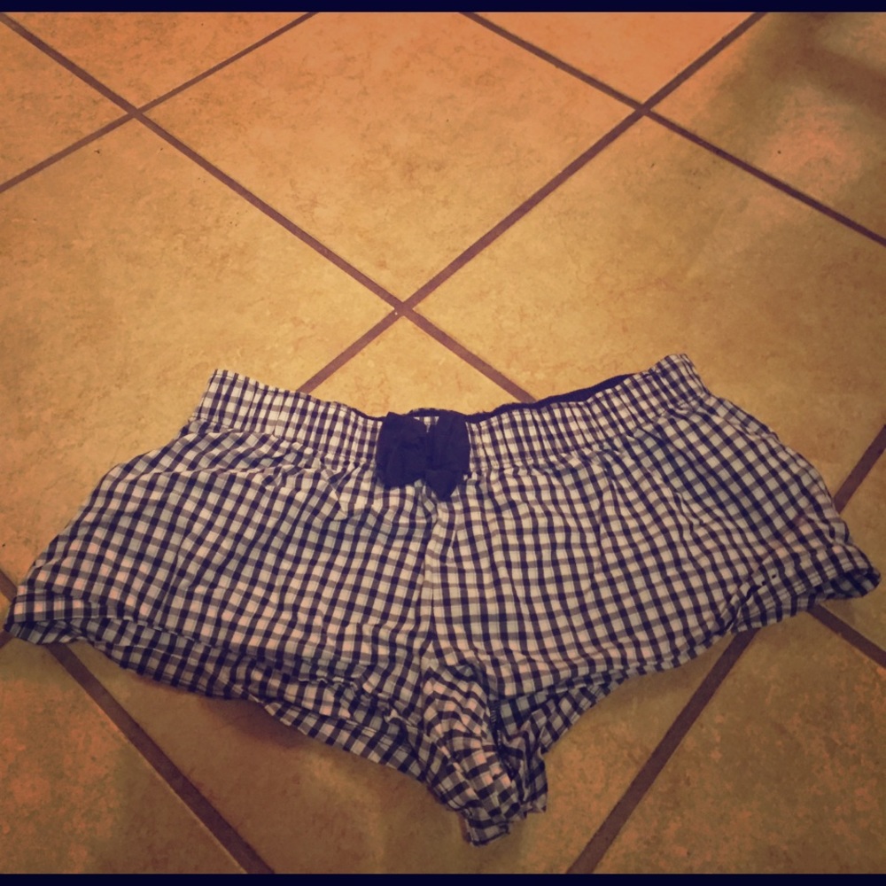 Gilly Hicks sleep shorts