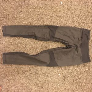 Lululemon forest green leggings 8