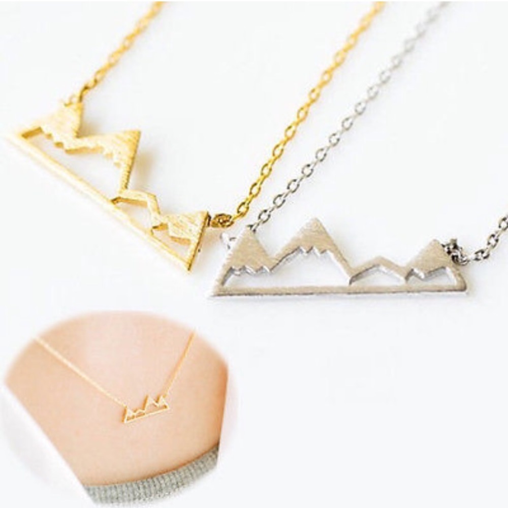 🆕 Mountain Pendant Necklace