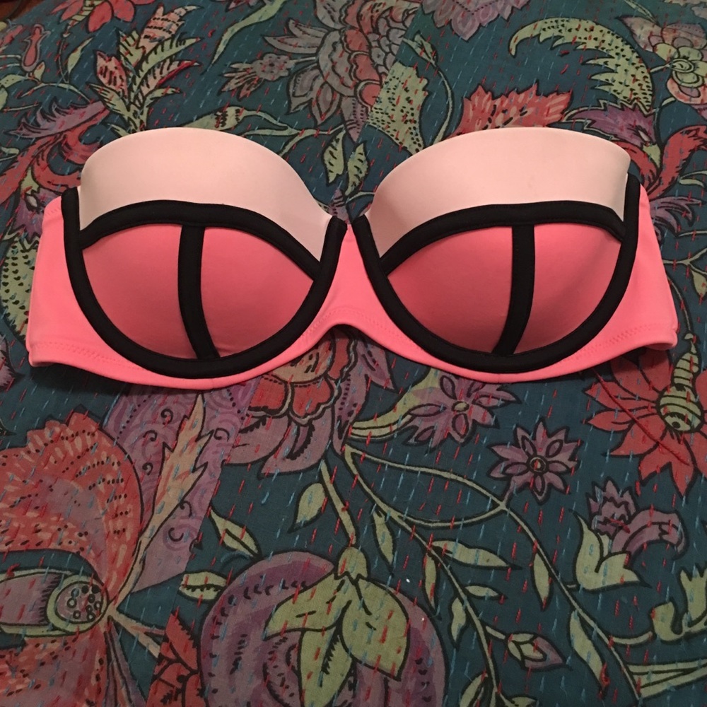 Victoria's Secret strapless bikini top
