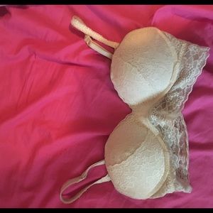 SOLD VS PINK Push up Bralette