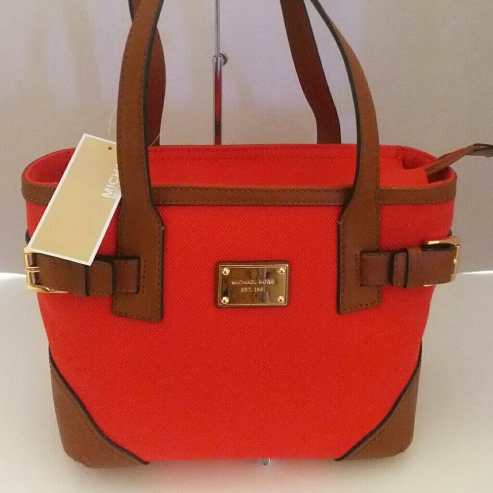 NWT Michael Michael Kors Millbrook Canvas Tote
