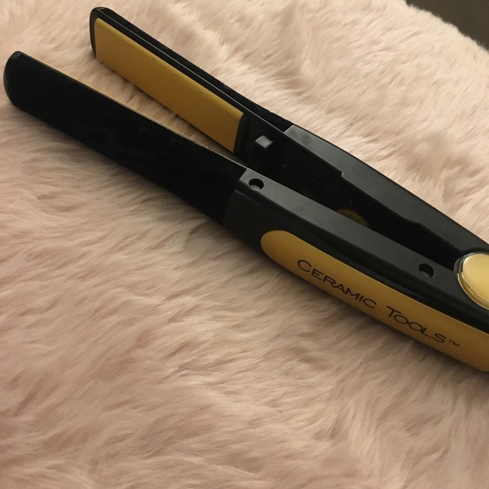 New hair straightener babyliss pro