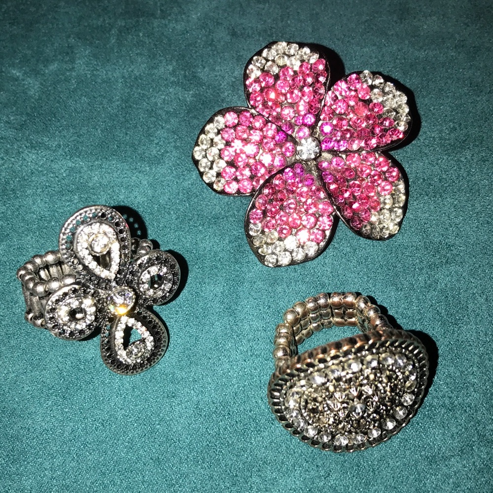 Stretchy ring bundle