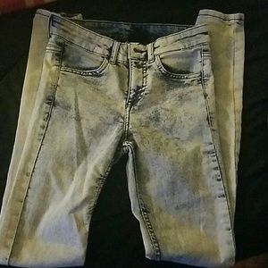 H&M Acid Washed Jeans 💥SOLD💥