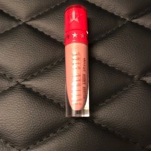 Liquid lipstick Jeffrey Star