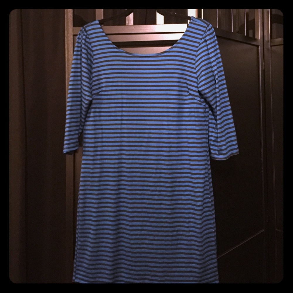 BNWT Francesca's blue/black striped dress size L