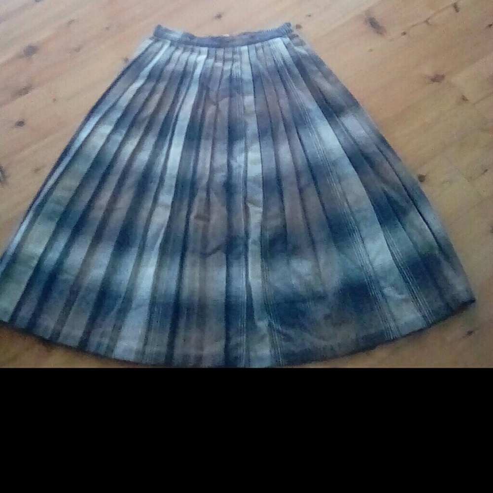 Pleated Plaid RASPINI Skirt (See Desc for Size)