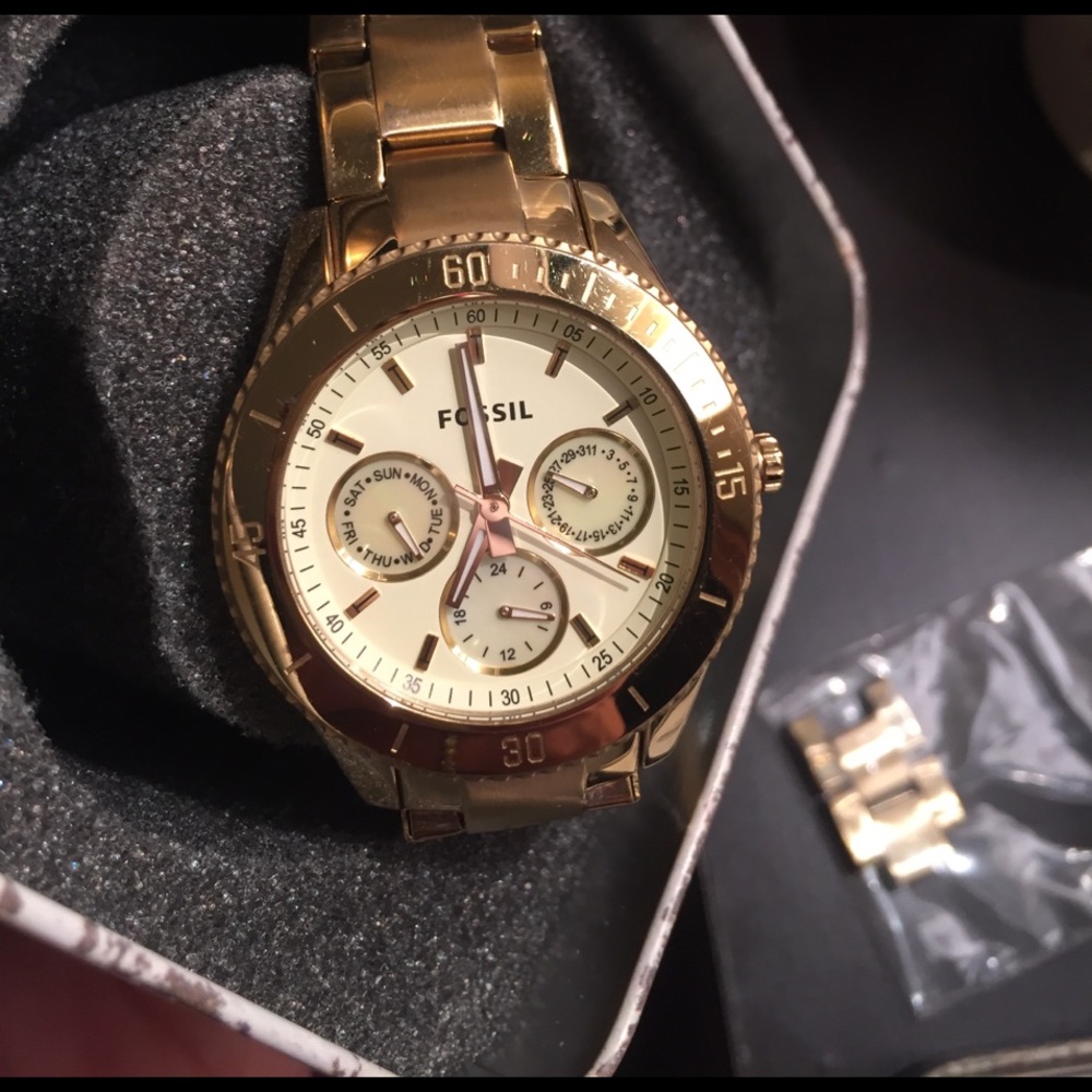 Fossil watch