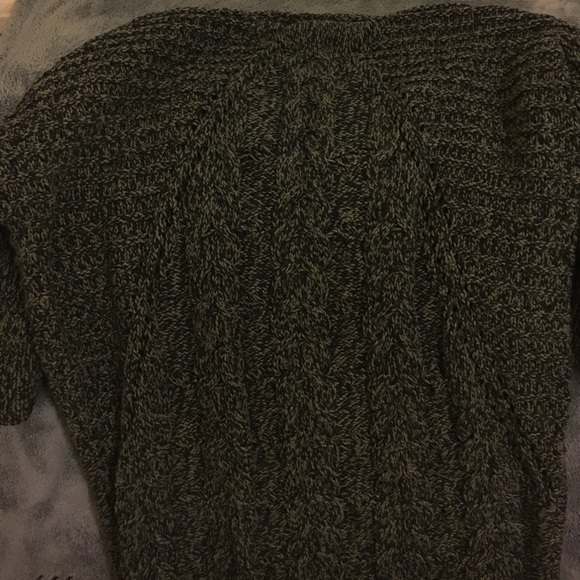 Chunky Express Knit Sweater (small) - Picture 3 of 4
