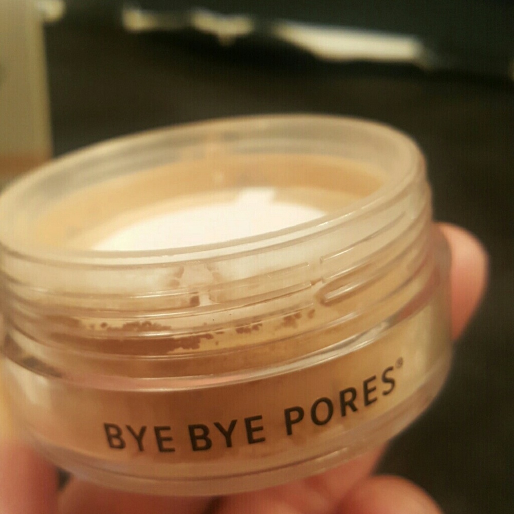 IT Cosmetics Finishing Powder-Light /Sephora - Picture 4 of 5