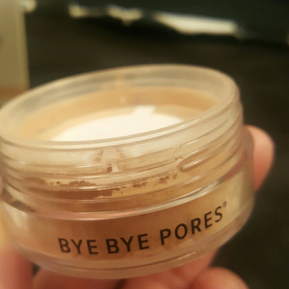 IT Cosmetics Finishing Powder-Light /Sephora - Picture 4 of 5