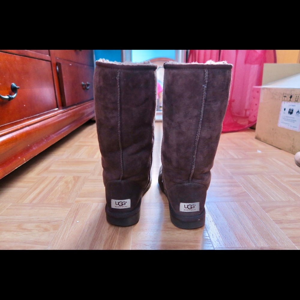 Sold Long Chocolate Uggs