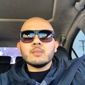 Meet your Posher, Cesar