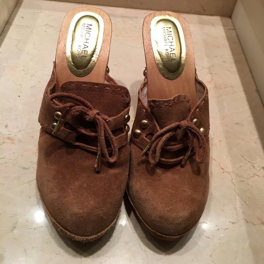 Michael Kors suede camel high healed clog