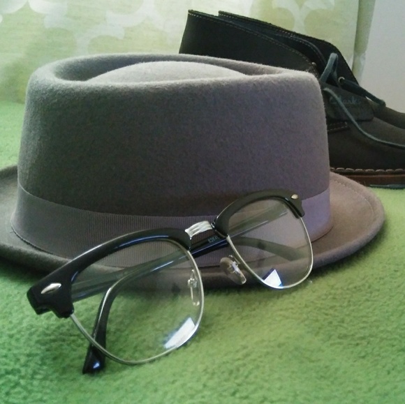 Meet your Posher, Latanya - Picture 3 of 3