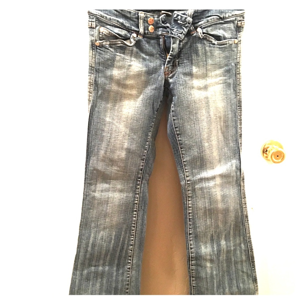 Refuge premium jeans. Size 3.