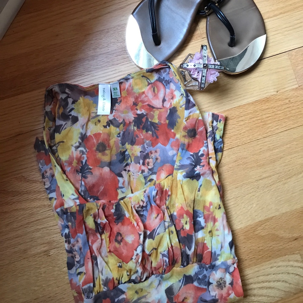 Similar to Loft 3/4 length top size XS