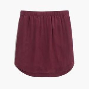 Madewell Sun-Garden Shirttail Skirt in Maroon
