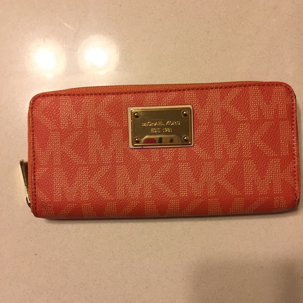 michael kors wallet