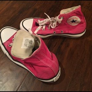 Women(7) & Men (5) Pink Converse All Stars
