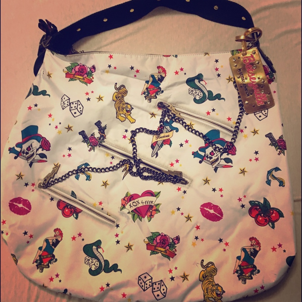 FLASH SALE Authentic Betsey Johnson hobo bag